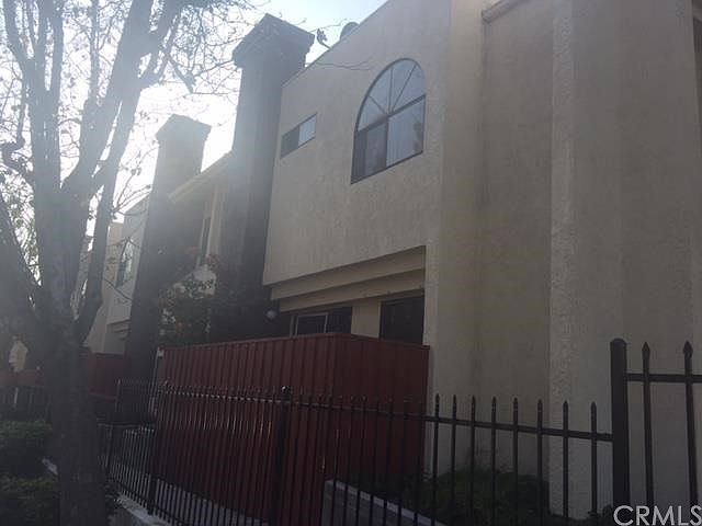 1st image of 13825 Beaver St Unit 19