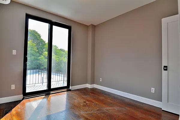 Rented by Hagstrom Management Inc | media 26