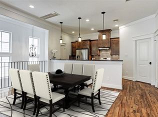 221 Knox St, Houston, TX 77007