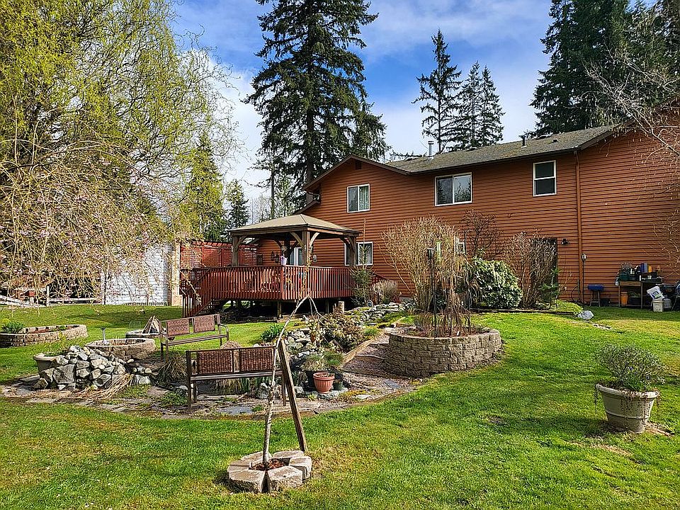 2nd image of 5003 169th St SE