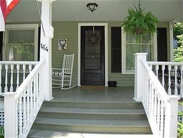 2nd image of 164 Bradley St