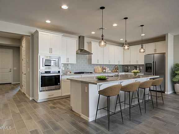 4th image of 5917 N 194TH Avenue
