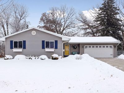 1297 Pinewood Dr, Woodbury, MN, 55125