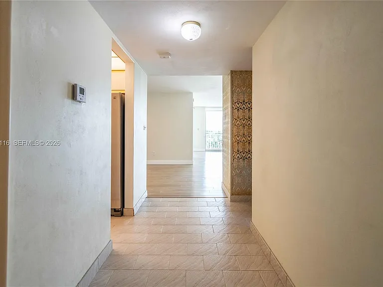 9500 W Bay Harbor Dr #7D — Photo 13
