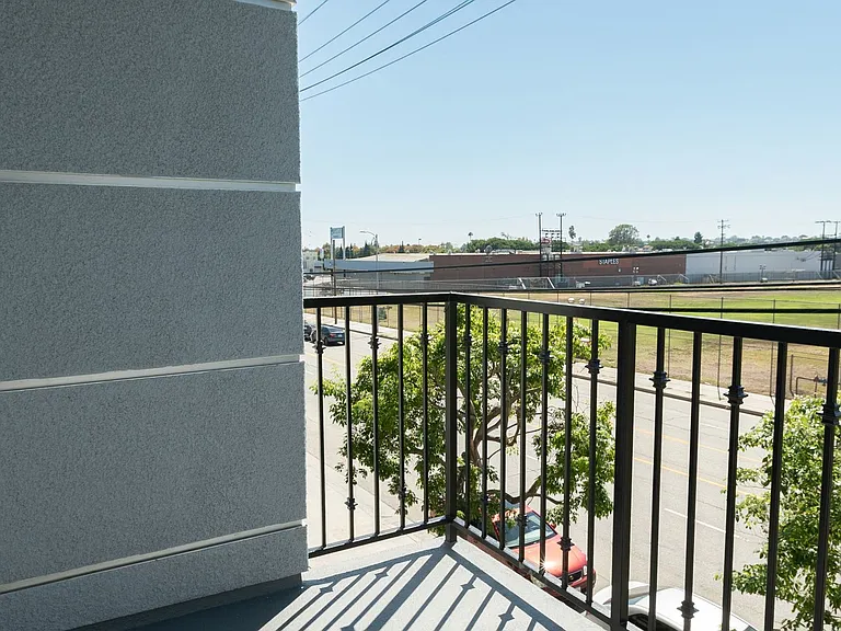 2820 Sawtelle Blvd — Photo 114
