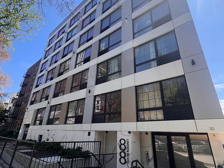 88 Linden Blvd #8E — Photo 17