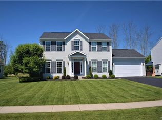 24 Waterford Park, Grand Island, NY