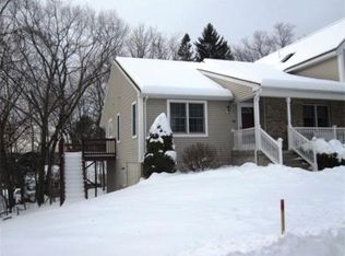 54 Shadow Brook Est, South Hadley, MA 01075