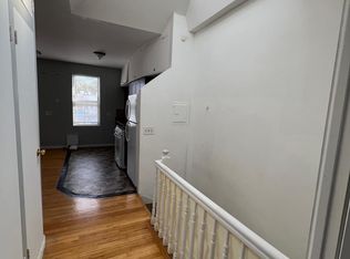 5983 Fresh Pond Rd FLOOR 2, Maspeth, NY 11378