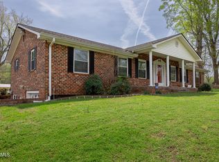 3132 Railroad St NE, Charleston, TN 37310