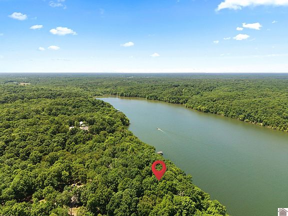 2nd image of 24 Pier Ln