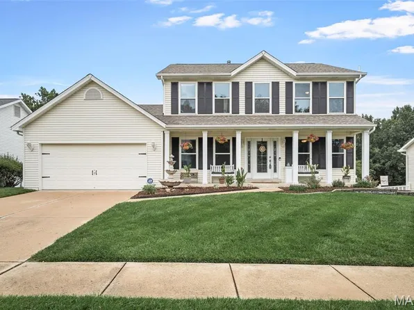 1260 Old Stone Dr, O'Fallon, MO 63368
