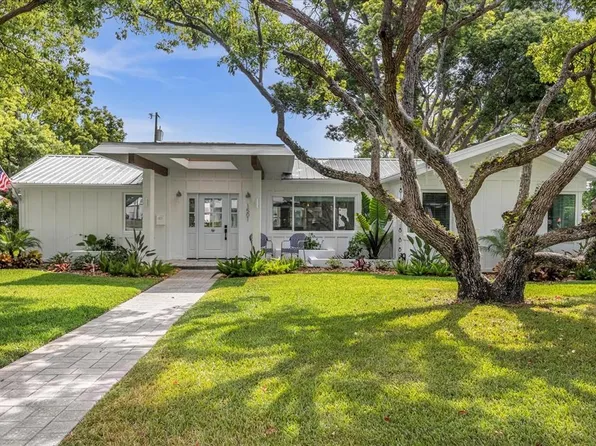 1501 Palmetto St, New Smyrna Beach, FL 32168