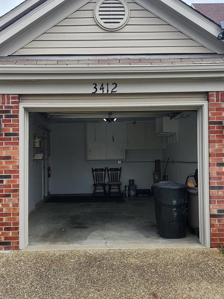 Building Photo - 3412 Rainview Cir