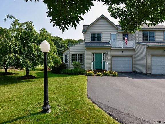 2nd image of 72 Vista Dr