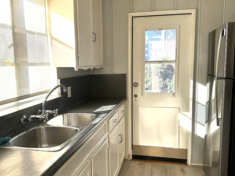 4153 Bachman Pl — Photo 10