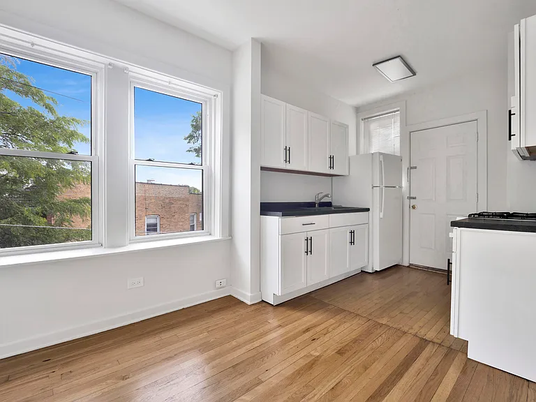 6407 N Wayne Ave #3 — Photo 6
