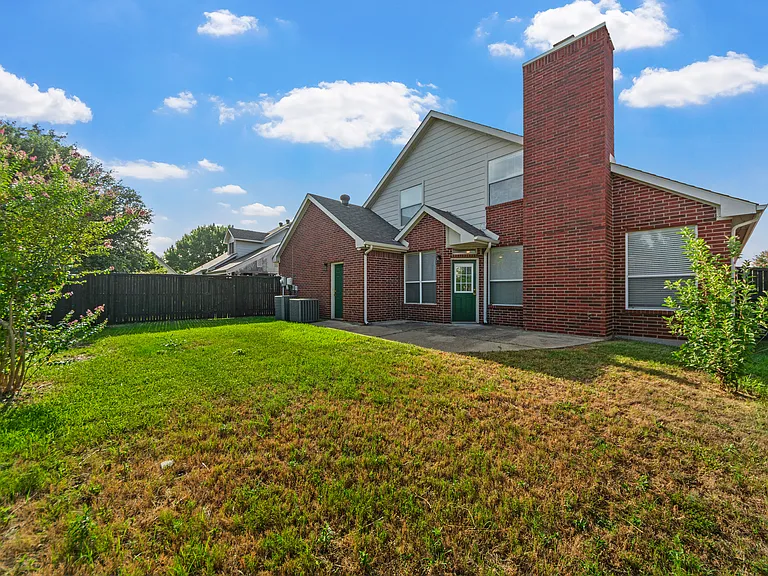 112 Sweetgum Dr — Photo 35