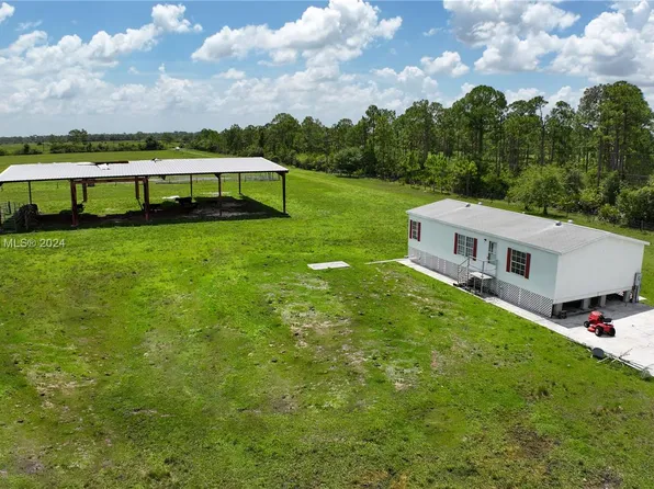 4521 Kirby Thompson Rd, Labelle, FL 33935
