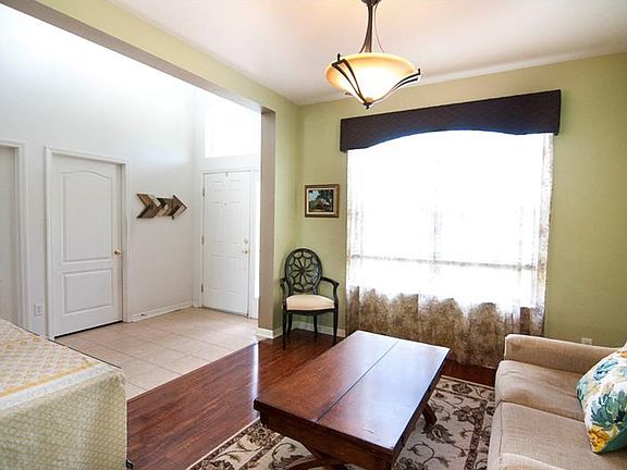 4th image of 12811 Avelar Creek Dr