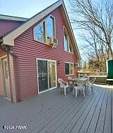 3rd image of 620 Lakeview Dr E