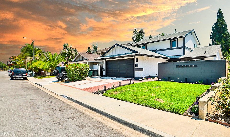 1st image of 23972 Carmel Dr