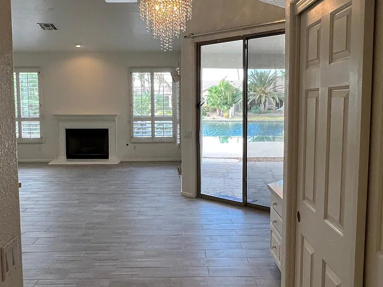 814 W Beechnut Dr — Photo 11