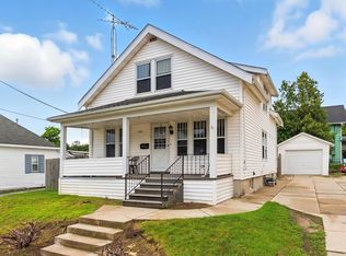 1419 Madison St, Manitowoc, WI 54220