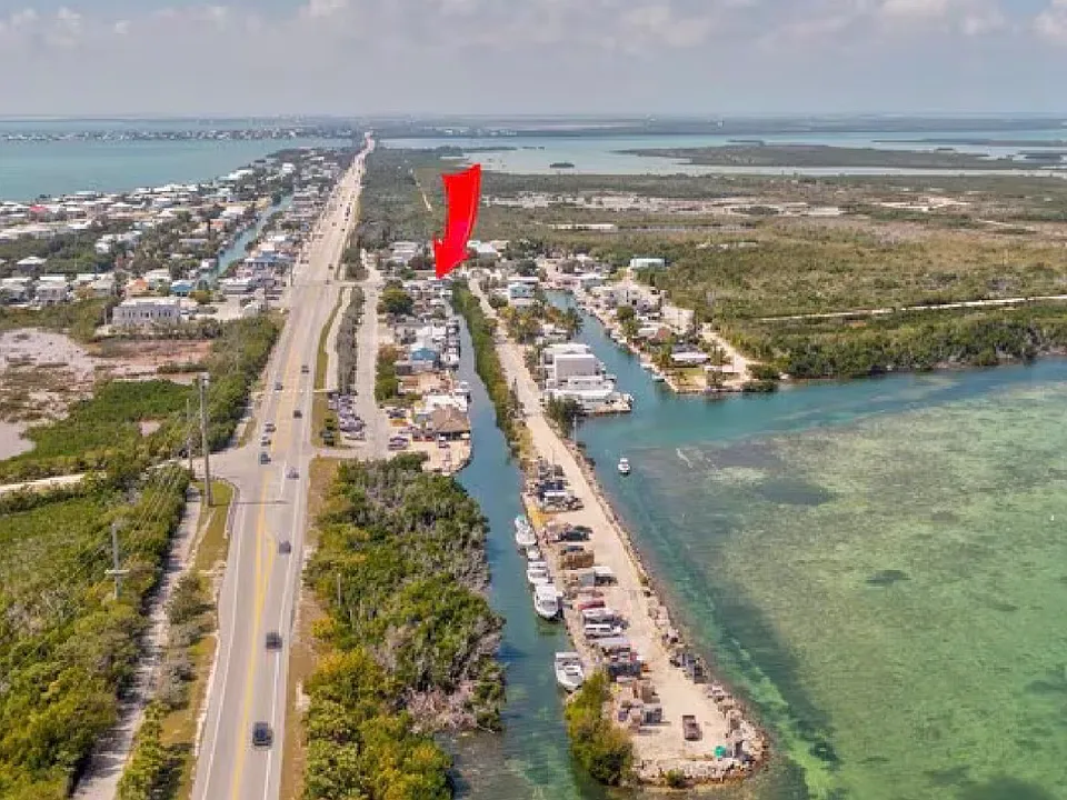 24931 Overseas Hwy