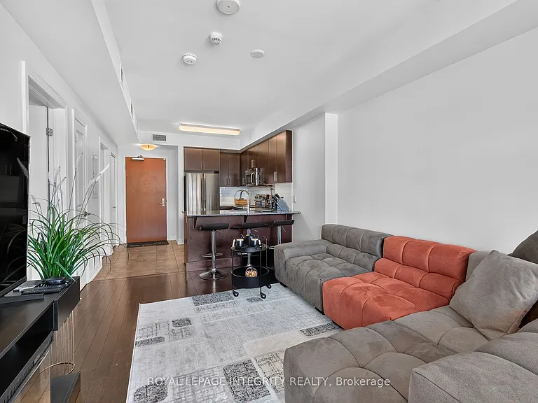 242 Rideau St #2505 — Photo 21