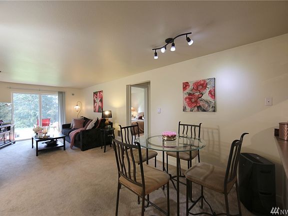 4th image of 14225 NE 181st Pl APT Q104
