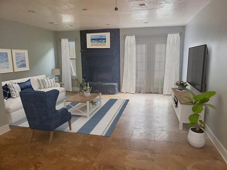 12411 W Village Dr #D — Photo 7