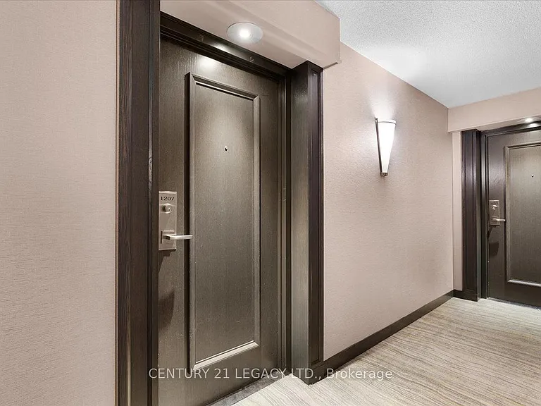 2269 Lake Shore Blvd W #1207 — Photo 4