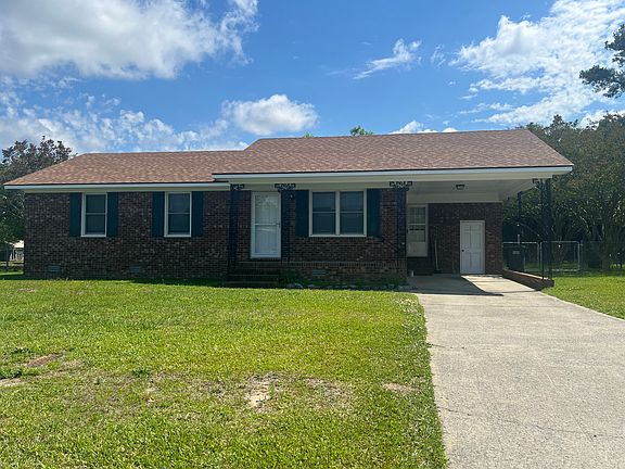 2nd image of 3815 Robin Rd