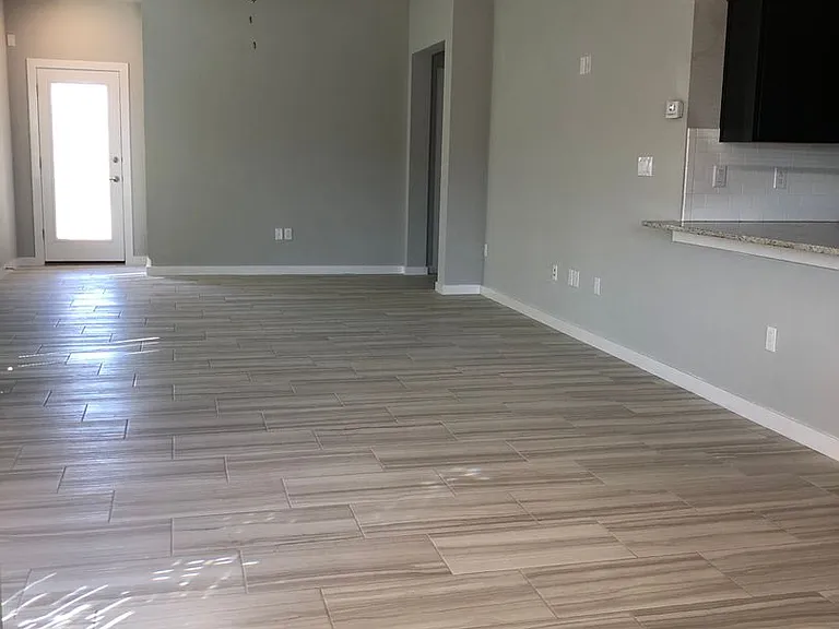 15125 Design Ct — Photo 3