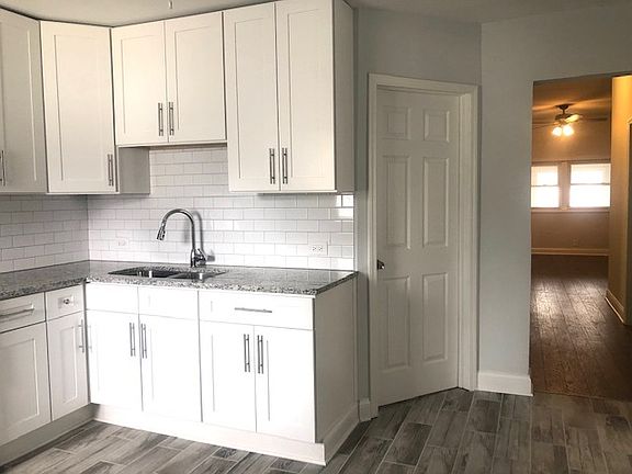 5th image of 518 N Lavergne Ave