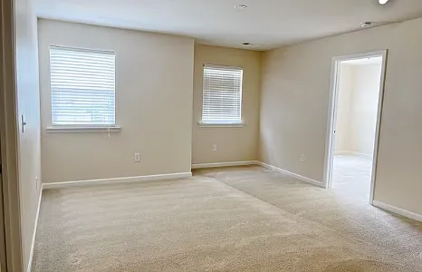 459 Greyfield Dr — Photo 10