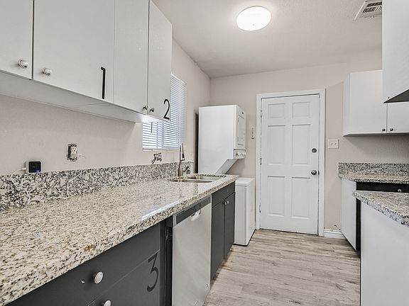 2nd image of 3605 W Washington Ave