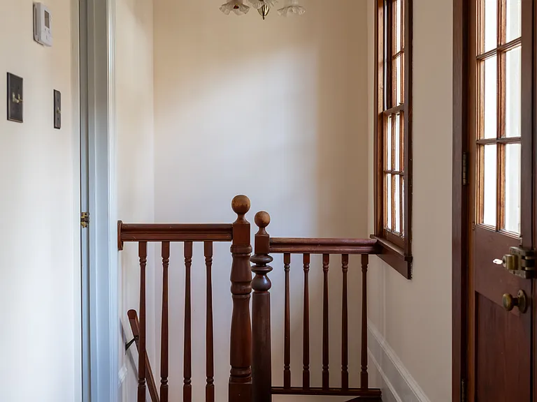 1018 Bienville St — Photo 26