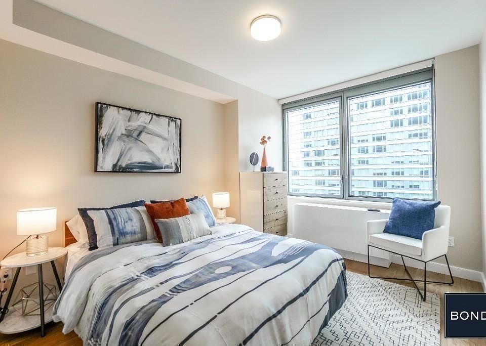 1st image of 606 W 57th St APT 3405