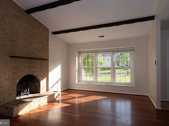 3rd image of 12722 Taustin Ln