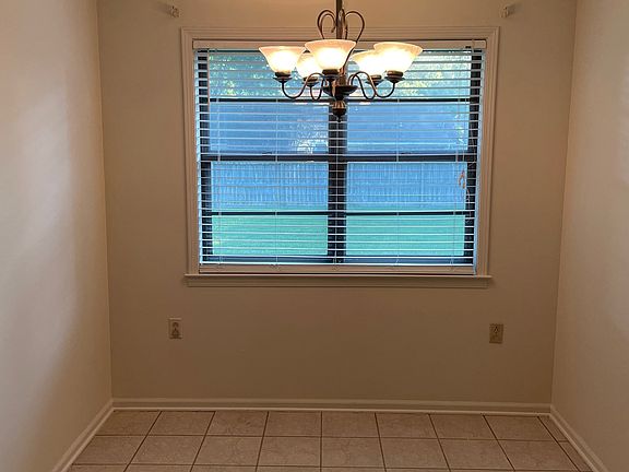 breakfast nook in kitchen