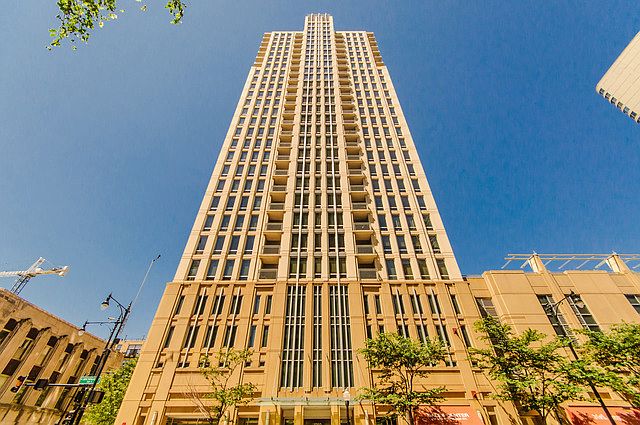 1st image of 1250 S Michigan Ave APT 1401