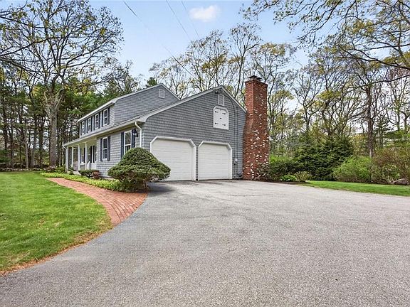 3rd image of 272 Pine Hill Rd