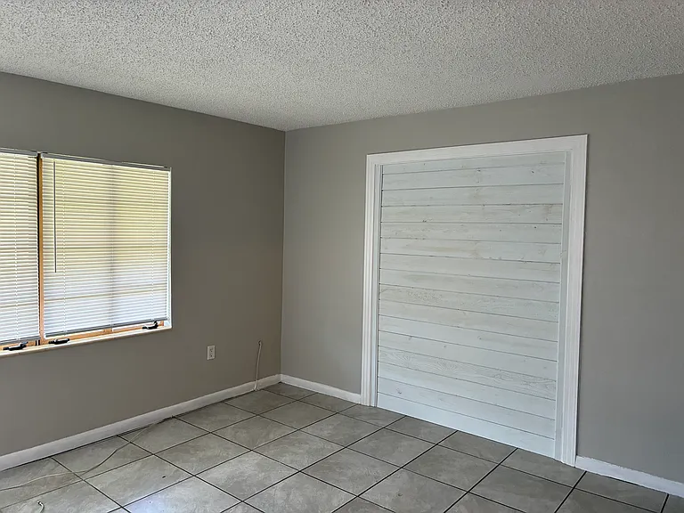 116 W Osborne Ave — Photo 6