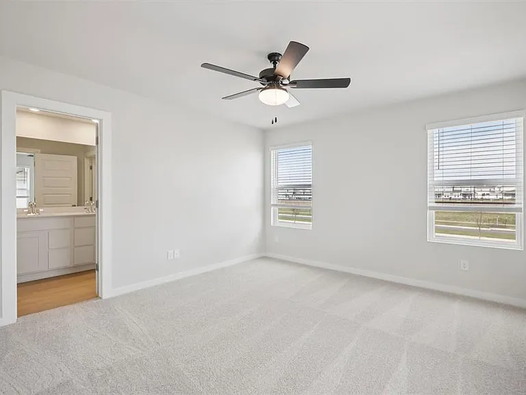 2058 Alice Jay Way — Photo 23