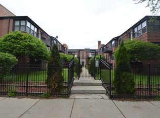7320 N Winchester Ave APT 2W, Chicago, IL 60626