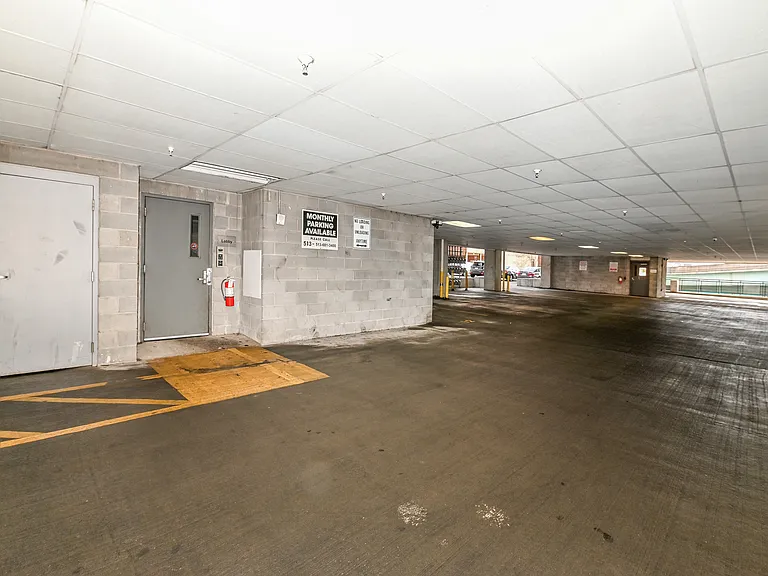 353 W 4th St #501 — Photo 41