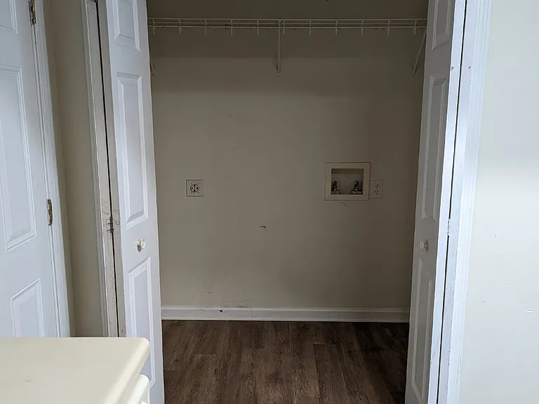 2460 Brantley Way #B — Photo 17
