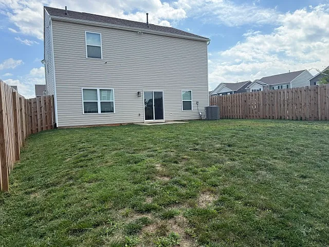 1429 Three Horses Ln — Photo 5